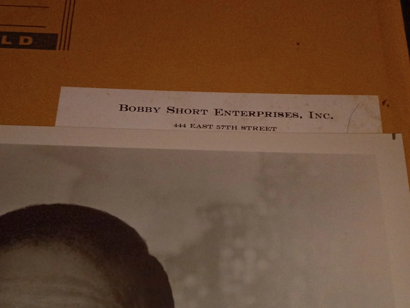 Bobby Short Signed Autographed 8 x 10 Photo American cabaret singer and pianist, image 3