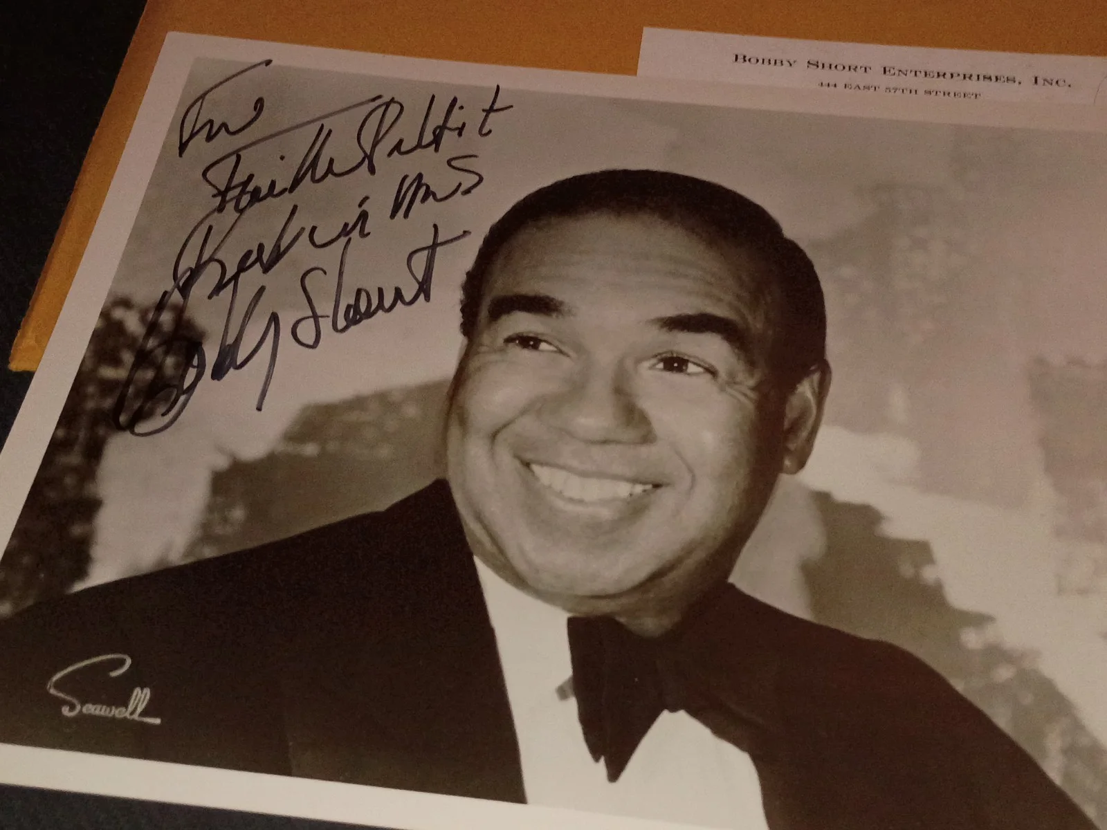 Bobby Short Signed Autographed 8 x 10 Photo American cabaret singer and pianist, image 4