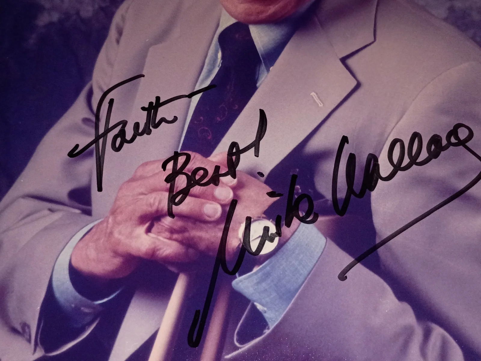 Mike Wallace Signed Photo Autographed 8x10 CBS FREE SHIPPING!, изображение 2