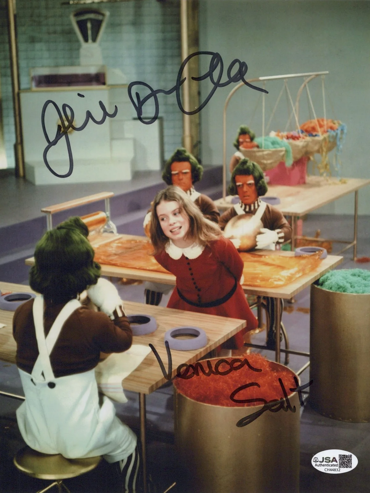 JULIE DAWN COLE — JULIE DAWN COLE Signed WILLY WONKA & THE CHOCOLATE FACTORY 8x10 Photo JSA COA