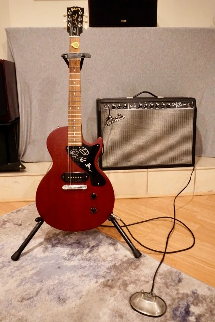 2007 Gibson Les Paul Junior Cherry Red – Signed by Jet (Australian Rock Band), image 3