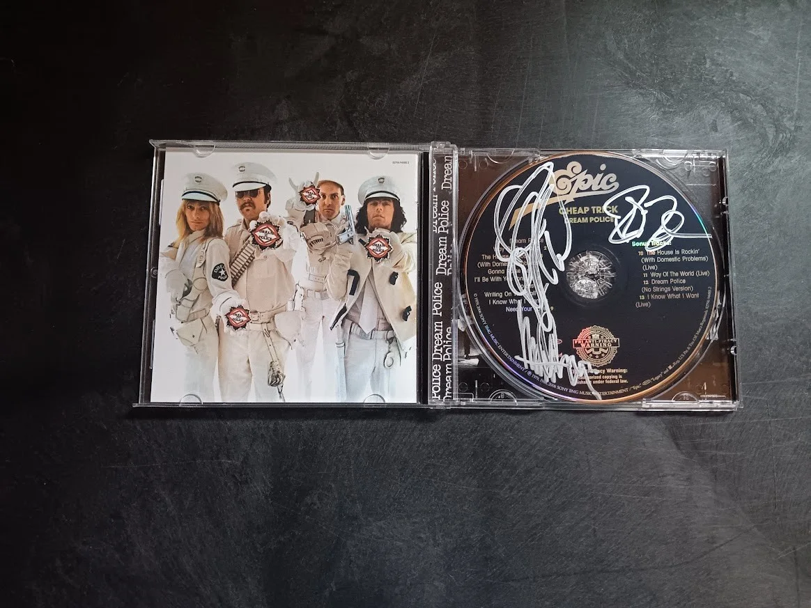 Cheap Trick Autographed Dream Police CD PSA/DNA Rock And Roll Hall Of Fame, изображение 2