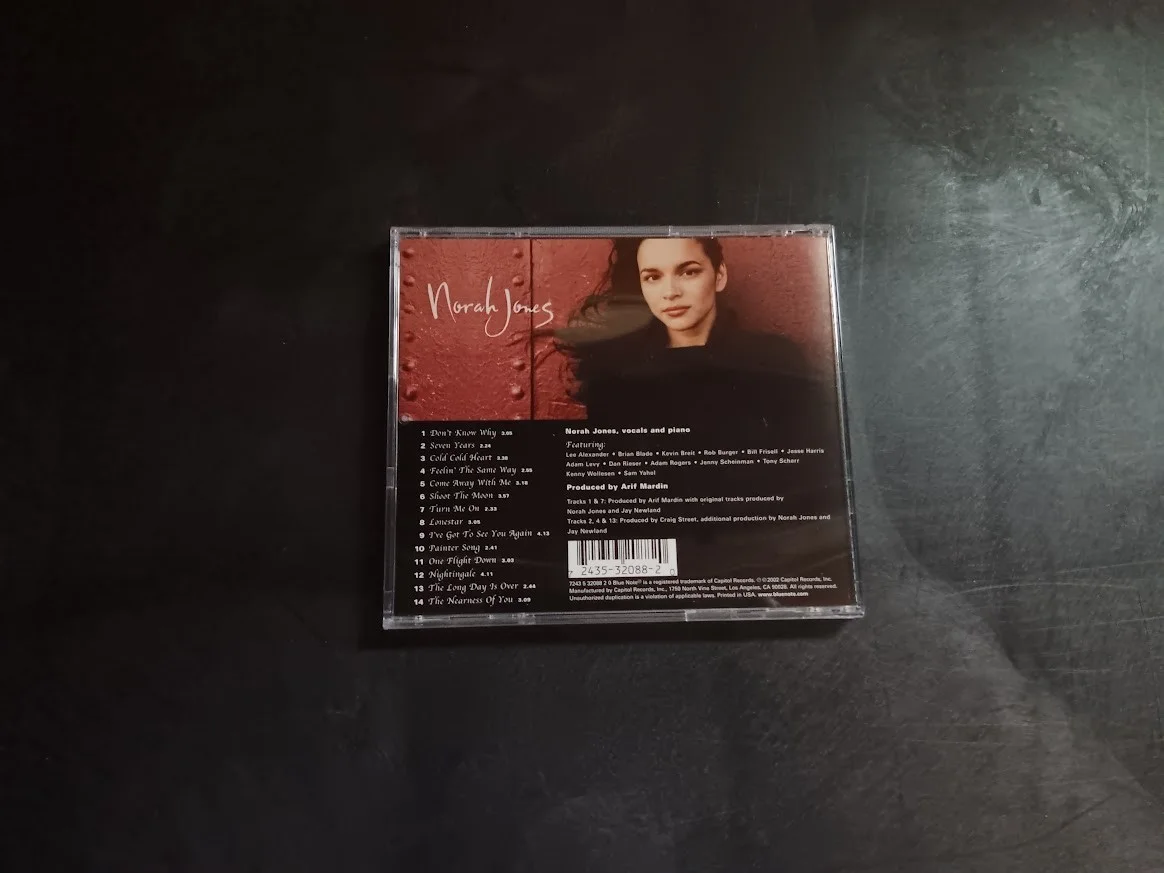Norah Jones Autographed Come Away With Me CD PSA/DNA, image 2