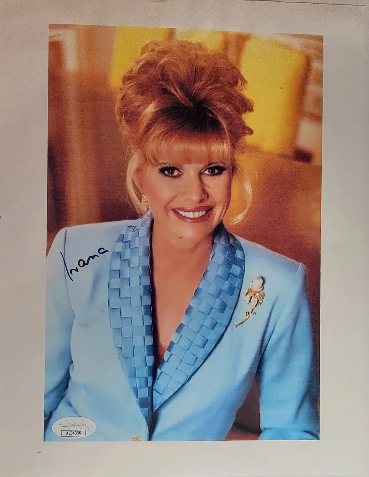 Ivana Trump — Ivana Trump Authentic Signed 8.5x11 Photo W/ JSA COA (d.2022)