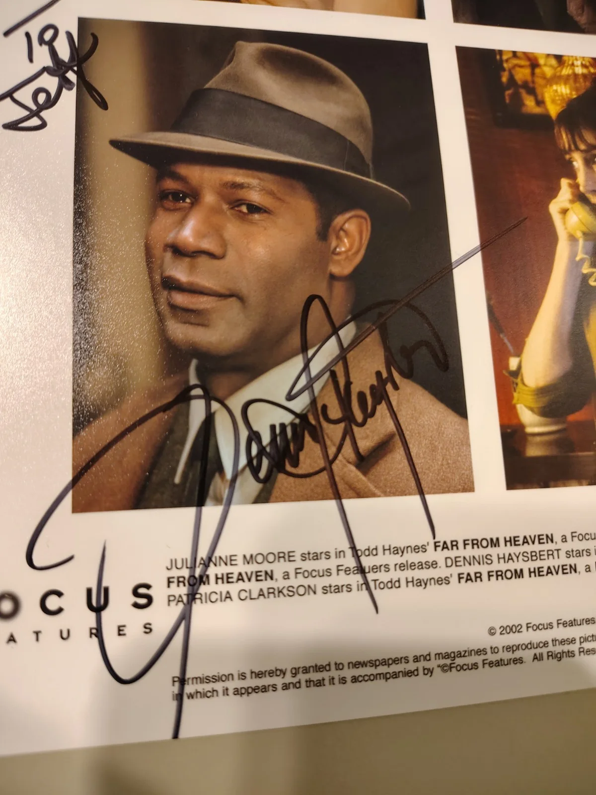Dennis Haysbert — Authentic Dennis Haysbert Signed Far From Heaven Movie Promo Photo Press Still, изображение 2