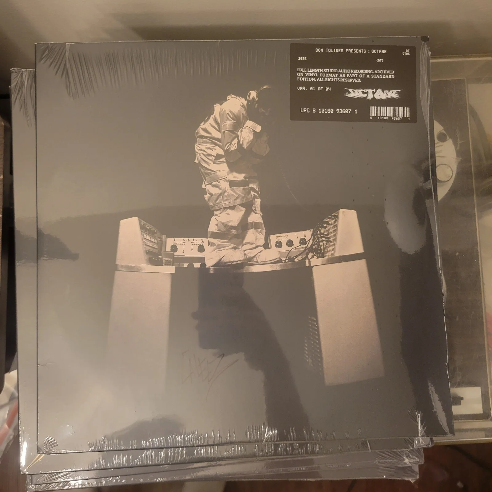 Don Toliver Octane Signed Autographed Cover 2LP Black Vinyl 1st Press, изображение 3