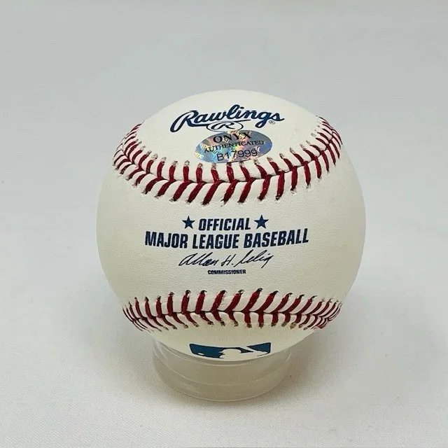 Joan Collins Autographed Dynasty Golden Globe Actress ROML Baseball ONYX COA, изображение 2
