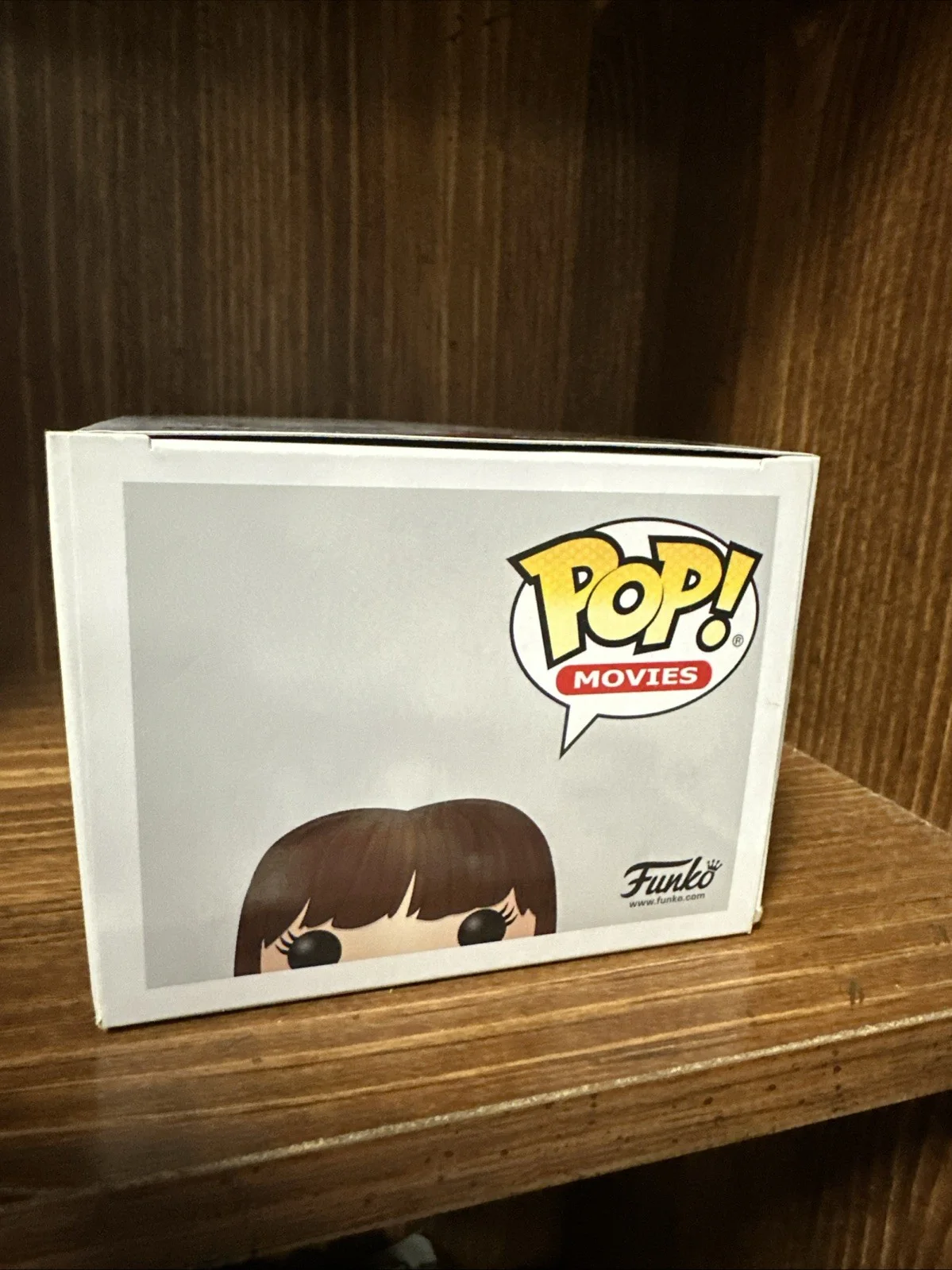 Anne Hathaway — Anne Hathaway Signed Andy Sachs Funko Devil Wears Prada 868, image 5