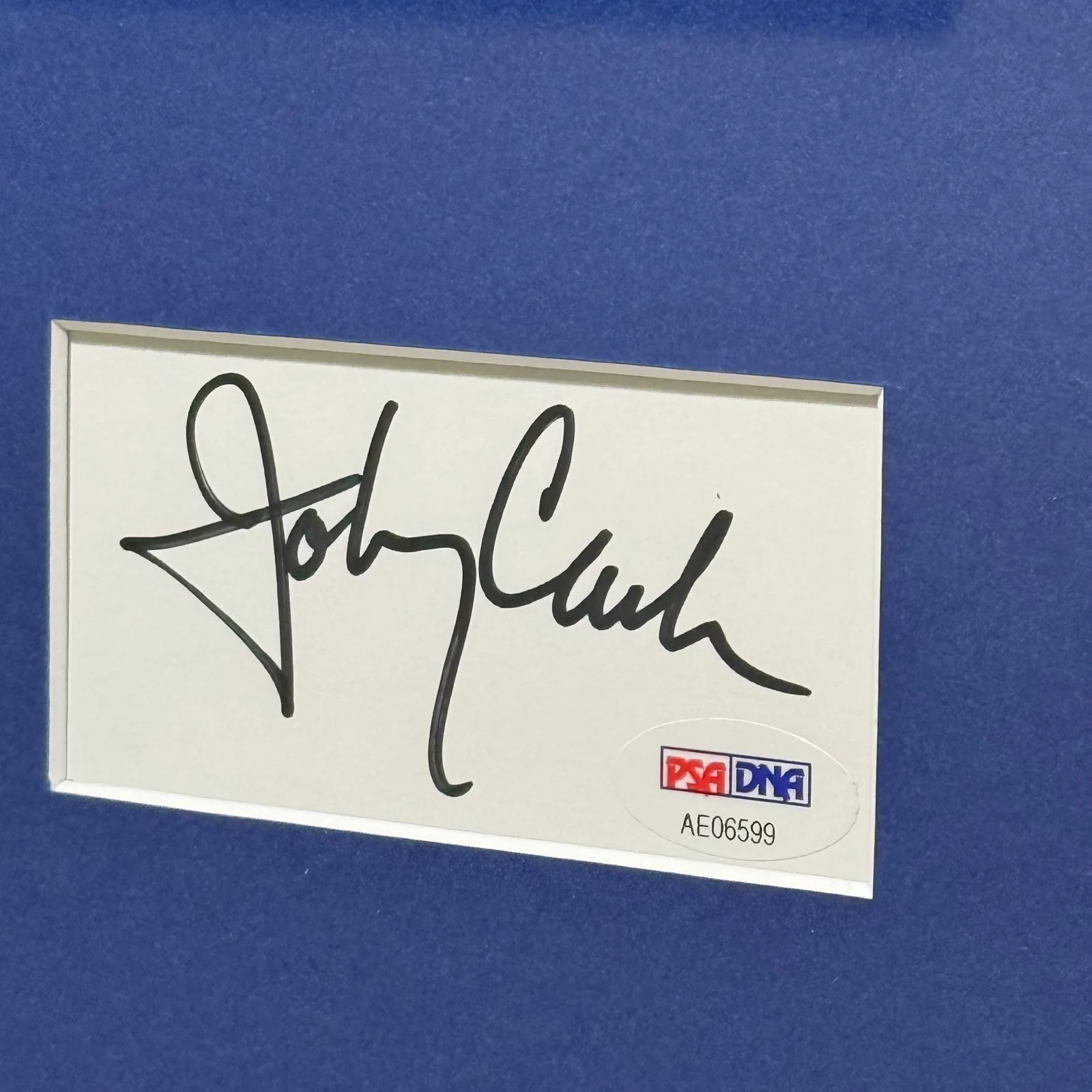 JOHNNY CASH SIGNED PSA/DNA FRAMED DISPLAY WITH ROLLING STONE COVER, image 2