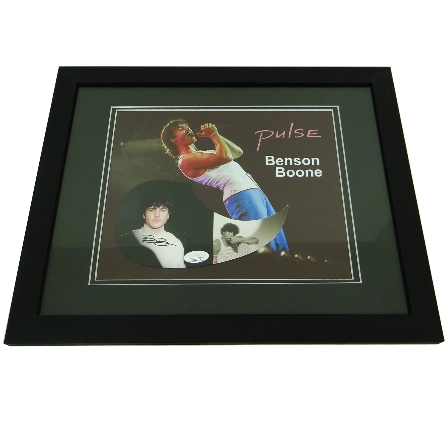 Benson Boone Hand-Signed Pulse Pickguard on Custom Framed 8x10 Photo w/JSA COA, изображение 3