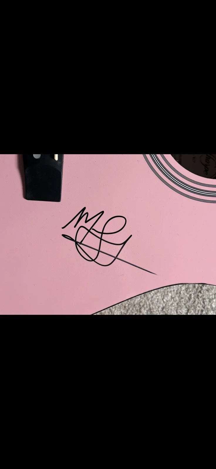 Miranda Lambert — MIRANDA LAMBERT SIGNED AUTOGRAPHED PINK ACOUSTIC GUITAR COUNTRY MUSIC ARTIST, изображение 3