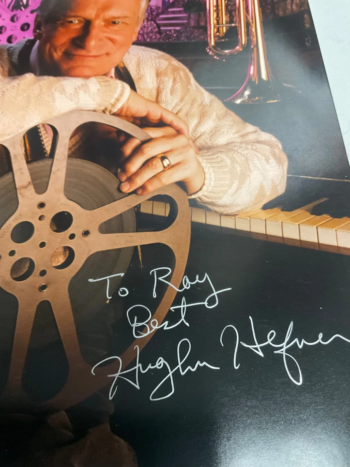 HUGH HEFNER SIGNED 8x10 PSA AM48063 DUAL CERTIFIED PERSONALIZED, image 2