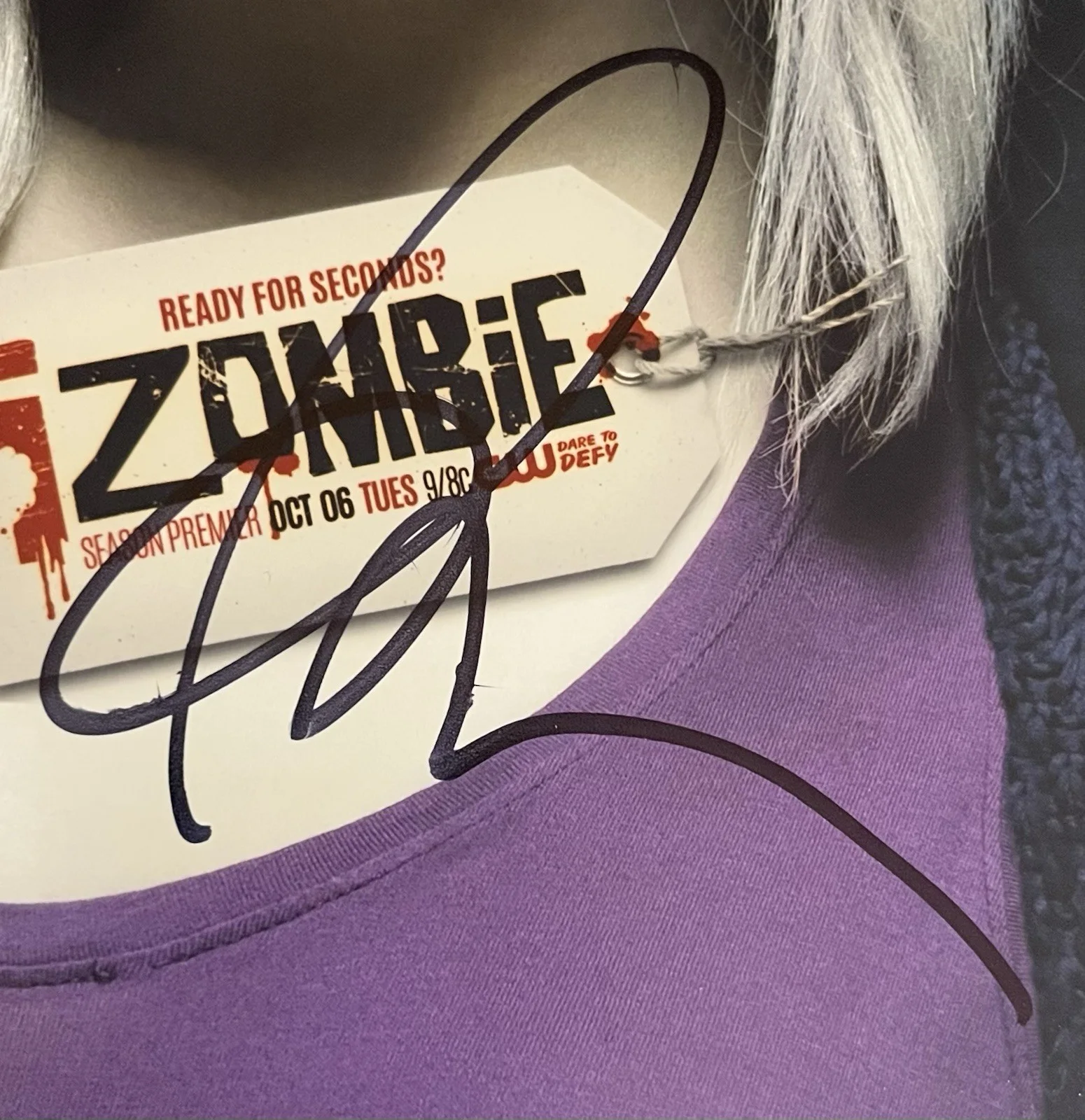 Rose McIver — Rose McIver Autographed Signed 8x10 Photo As Liv Moore From “IZombie” JSA COA, image 3