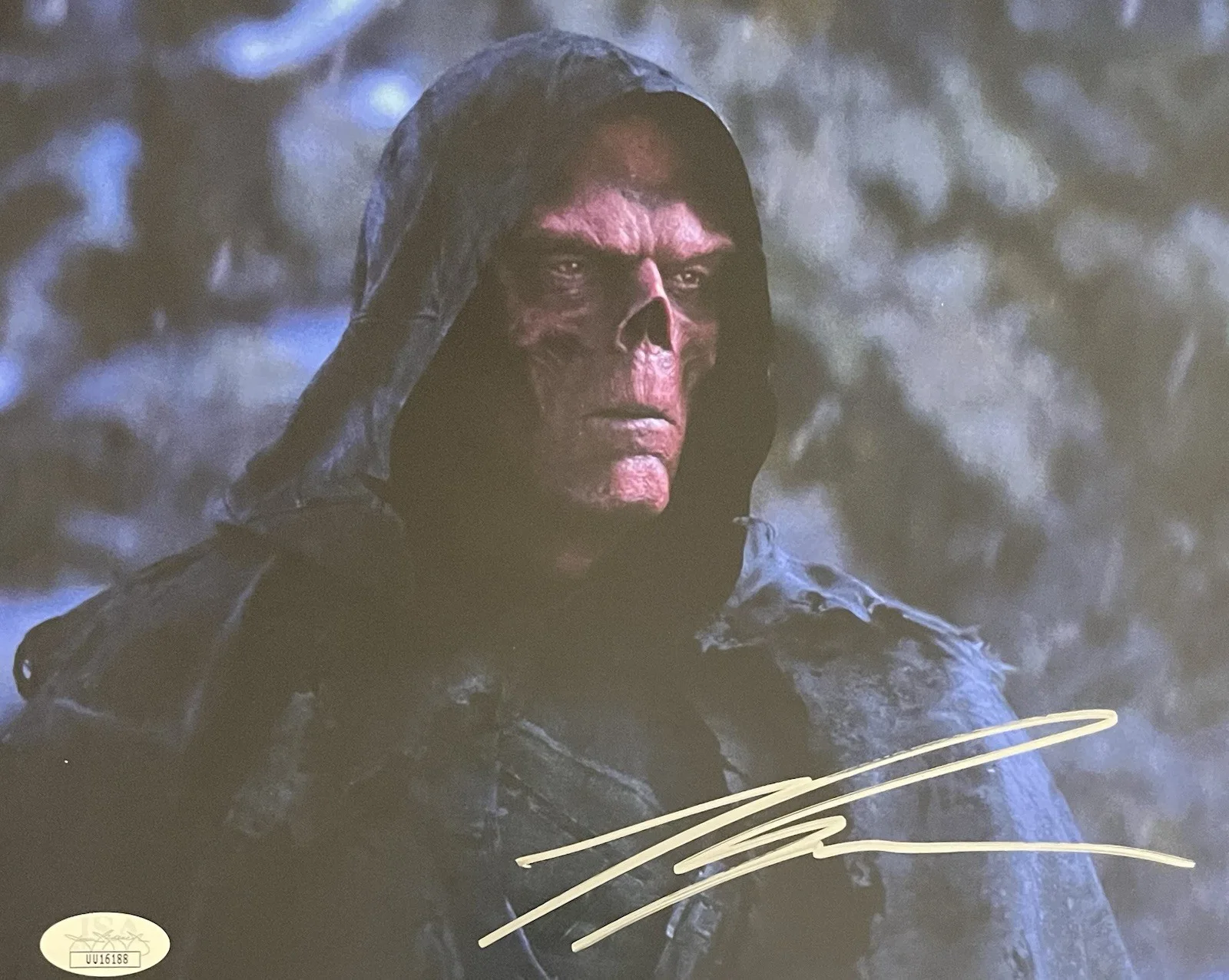 Ross Marquand — Ross Marquand SIGNED 8x10 Photo As Redskull from The Avengers JSA COA, image 4