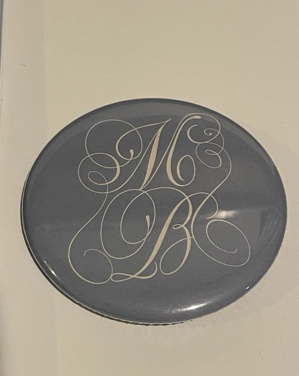 Madison Beer - LOCKET Vinyl Autographed Signed COVER LOONEY TUNES Gifts Include, image 3