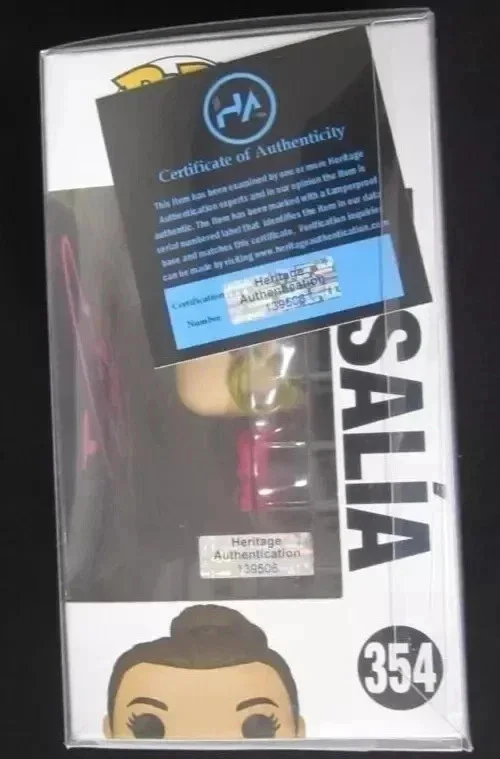 ROSALIA SIGNED Funko Pop ROCKS ROSALIA #354 RARE AUTOGRAPHED COA AUTHENTICATED, изображение 2