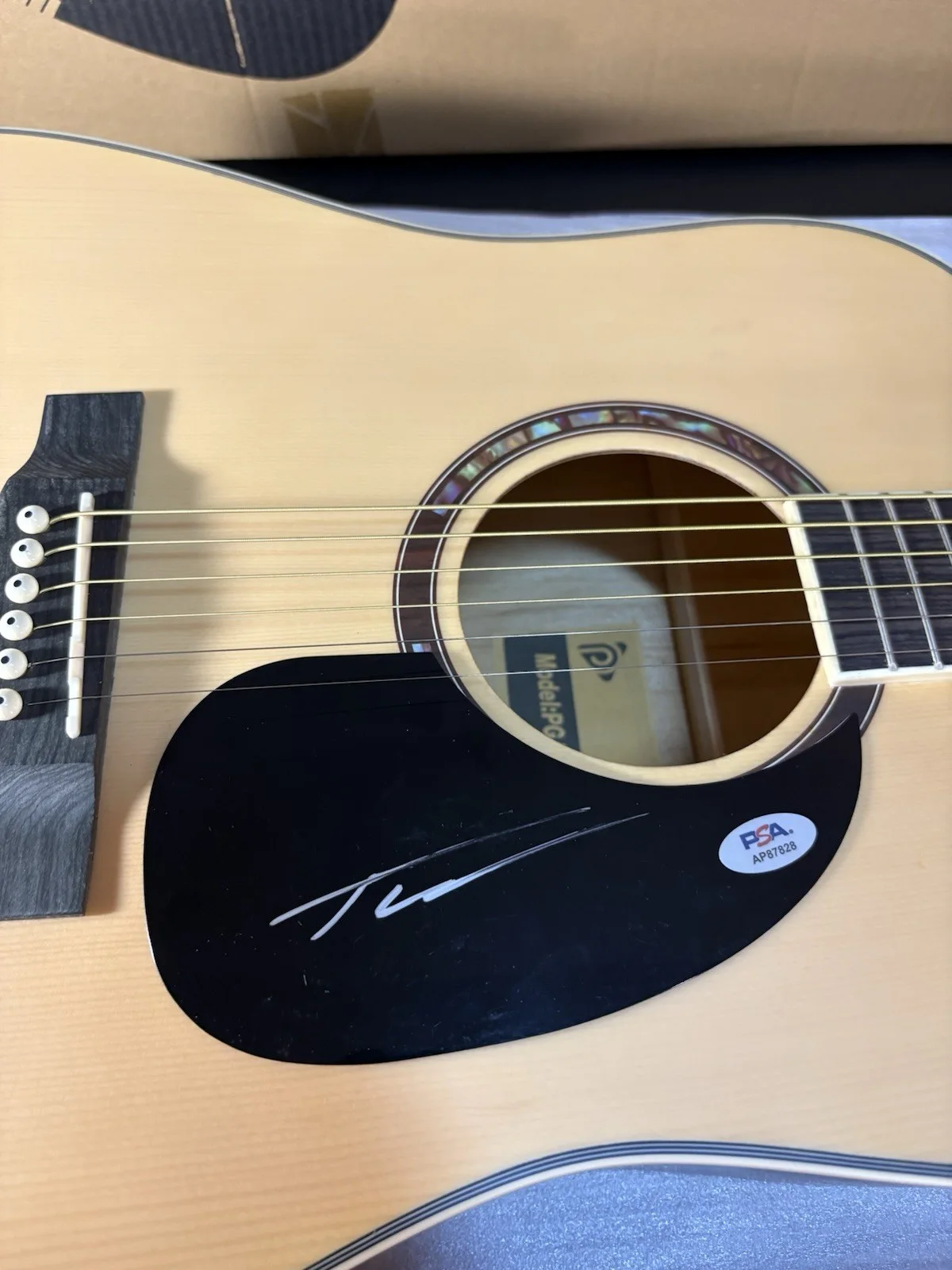 TUCKER WETMORE SIGNED F/S ACOUSTIC GUITAR COUNTRY AUTOGRAPHED PSA COA RARE HOT, изображение 4