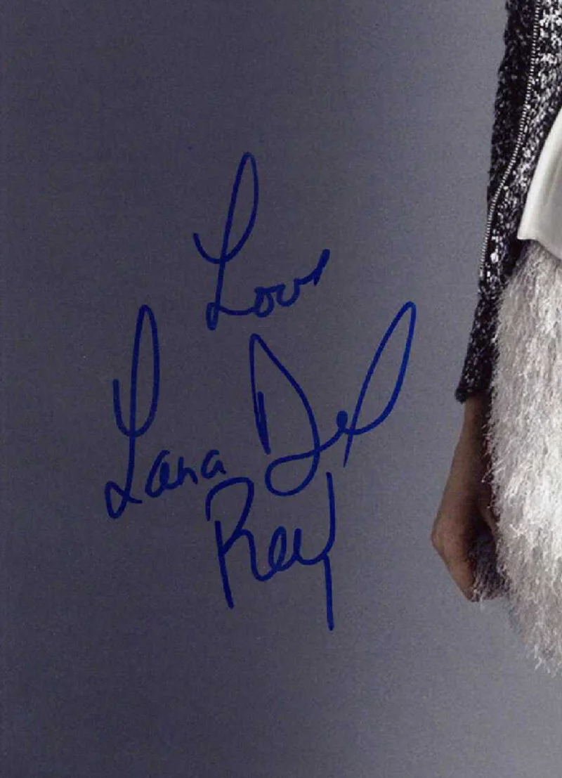 LANA DEL REY SIGNED AUTOGRAPHED 11x14 PHOTO CELEBRATED SINGER RARE BECKETT BAS, изображение 2