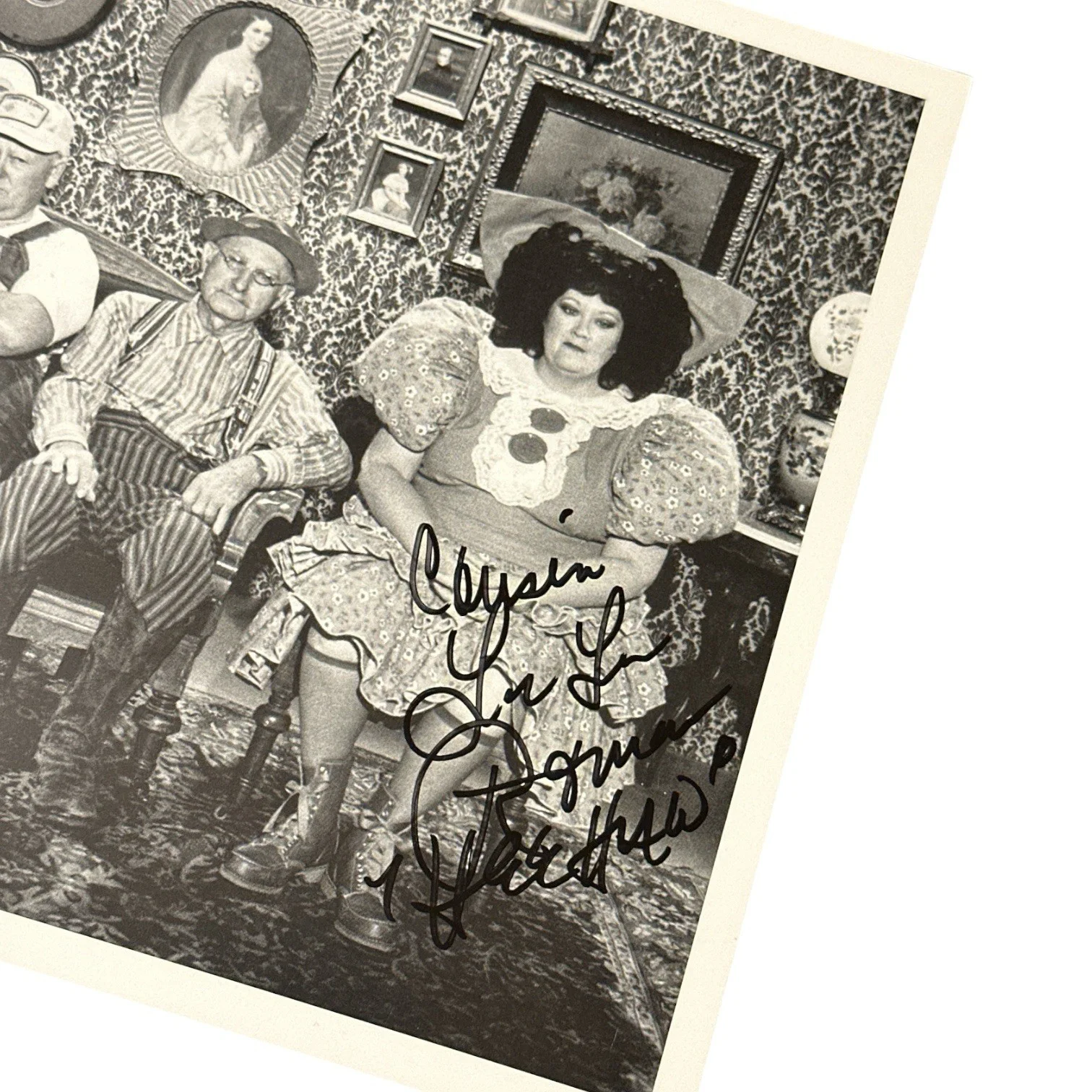 Lulu Roman (d. 2025) Signed Autograph 8x10 Photo! Country Music Hee Haw TV Star!, изображение 2