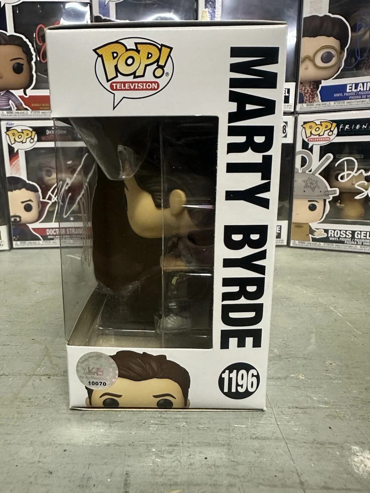 Jason Bateman — Ozark - Jason Bateman Autographed Marty Byrde Funko Pop #1196 - W/COA, изображение 2