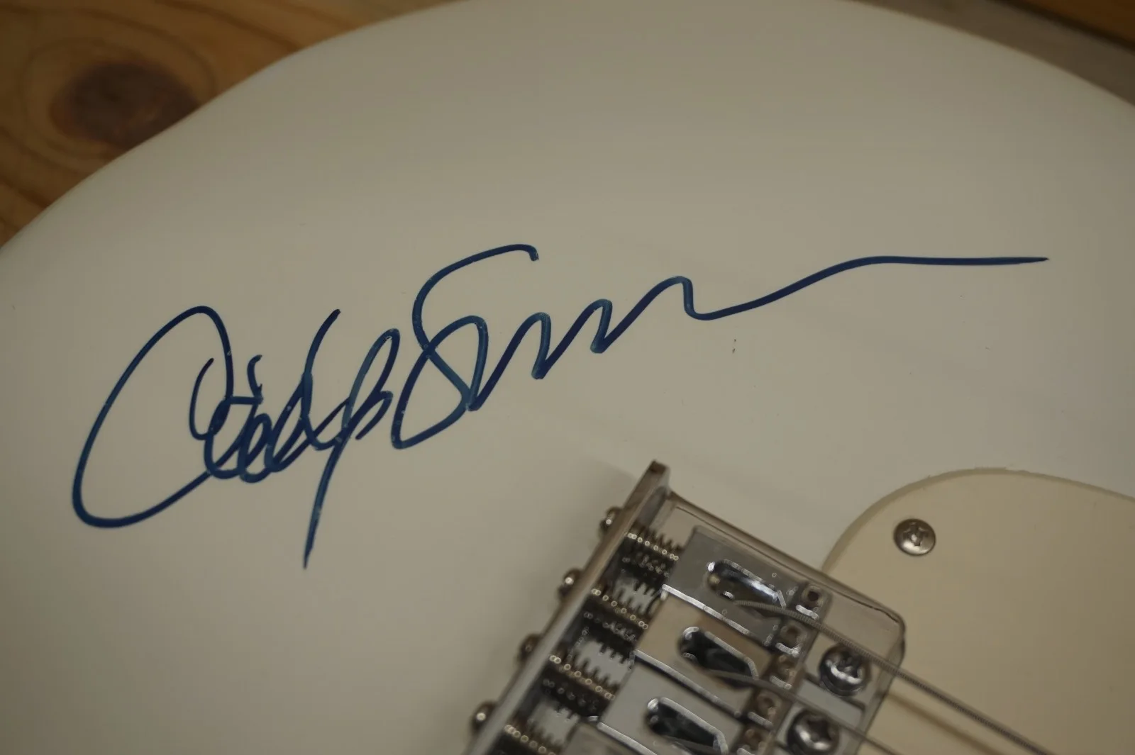 James Taylor Carly Simon Signed / Autographed Guitar, image 2