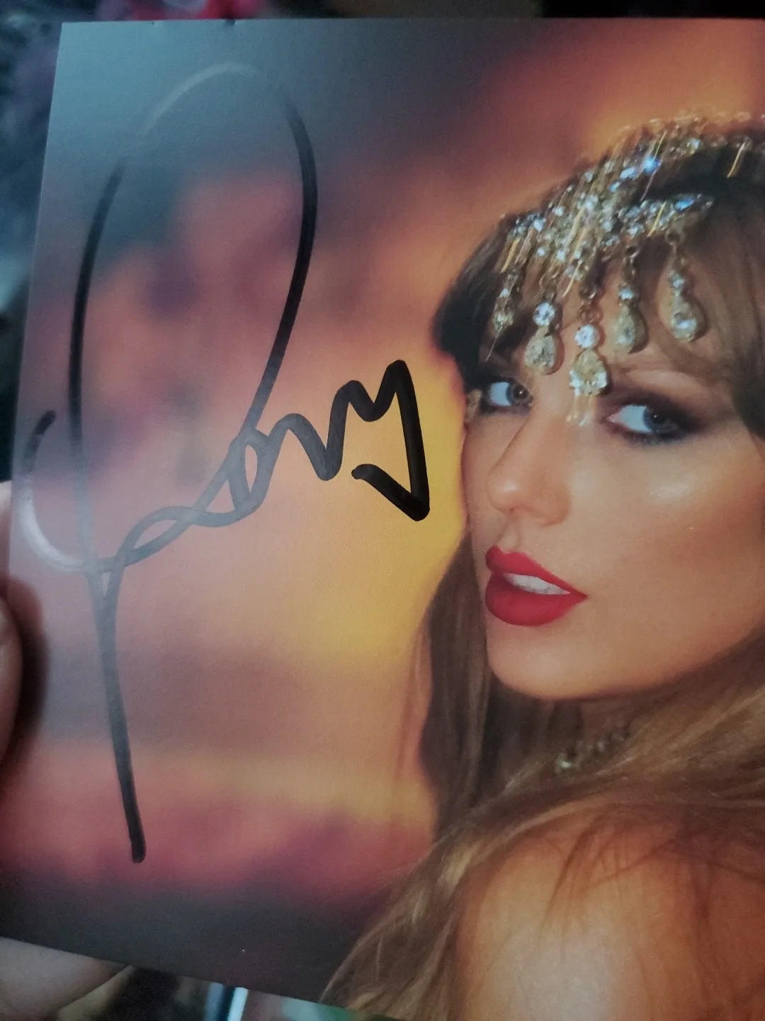 Taylor Swift The Life Of A Showgirl Signed Cd #1, изображение 3