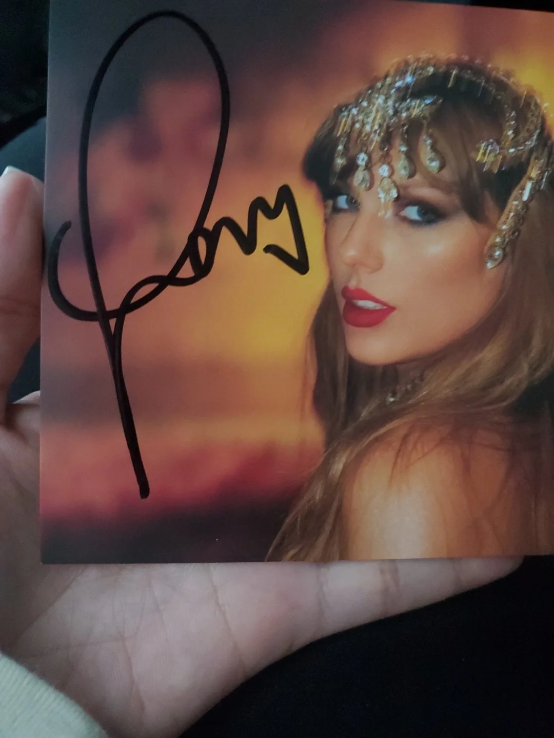 Taylor Swift The Life Of A Showgirl Signed Cd #1, изображение 4
