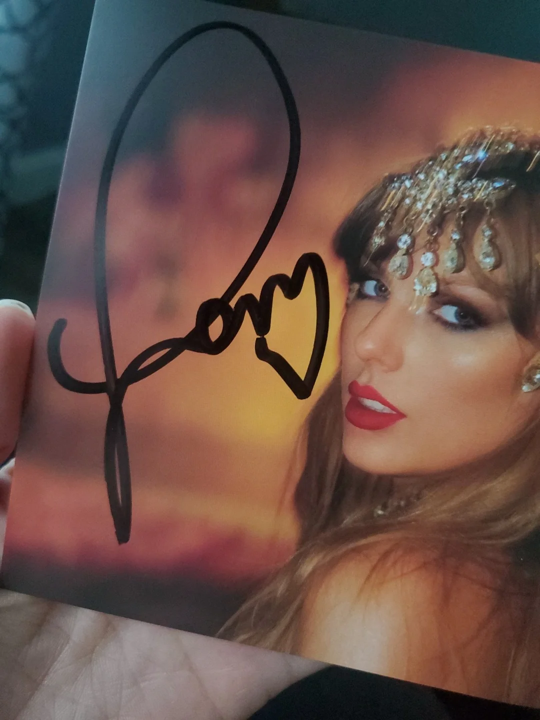 Taylor Swift The Life Of A Showgirl Signed Cd #1, изображение 3