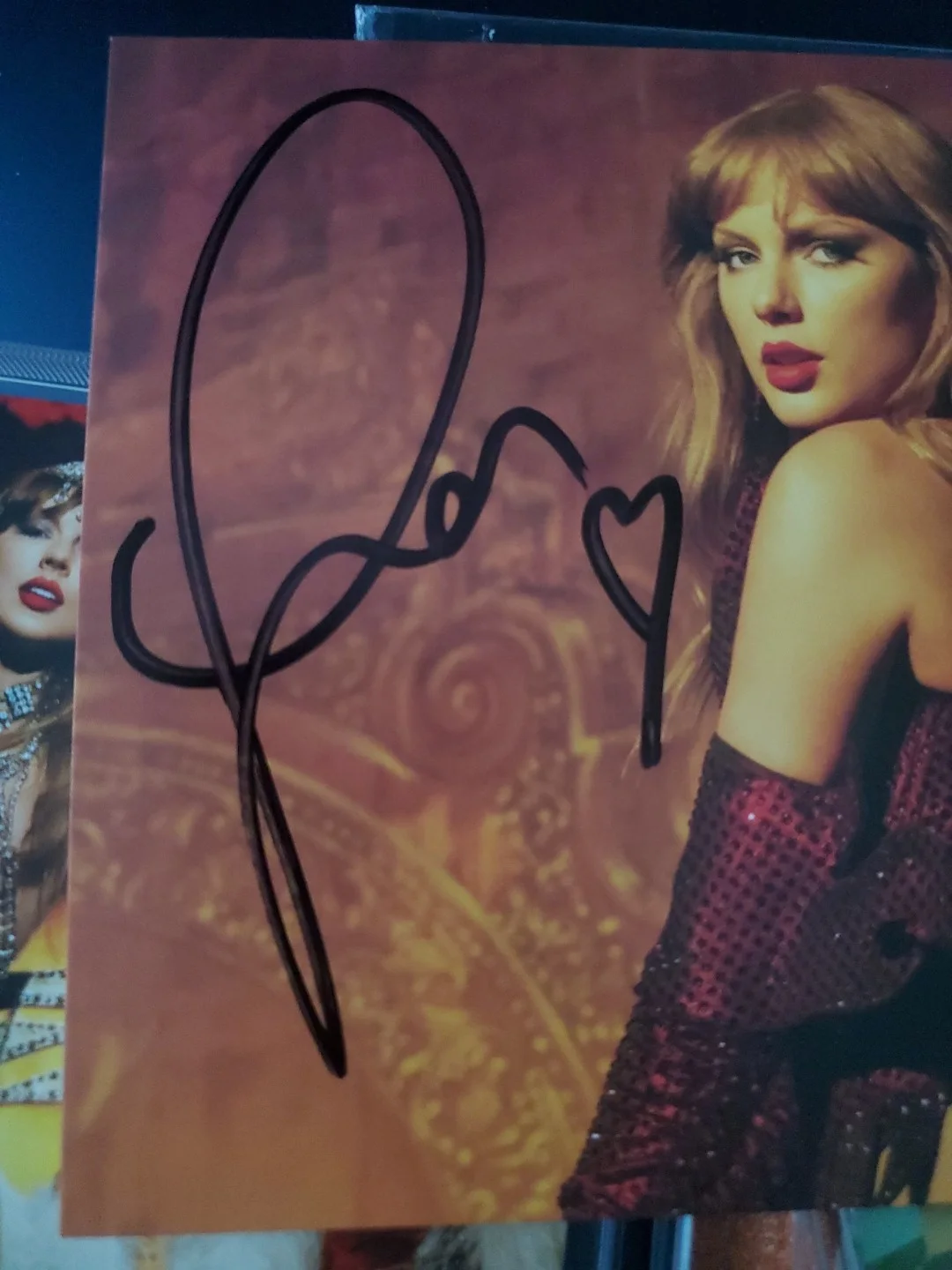 Taylor Swift The Life Of A Showgirl Signed Cd #3, изображение 3