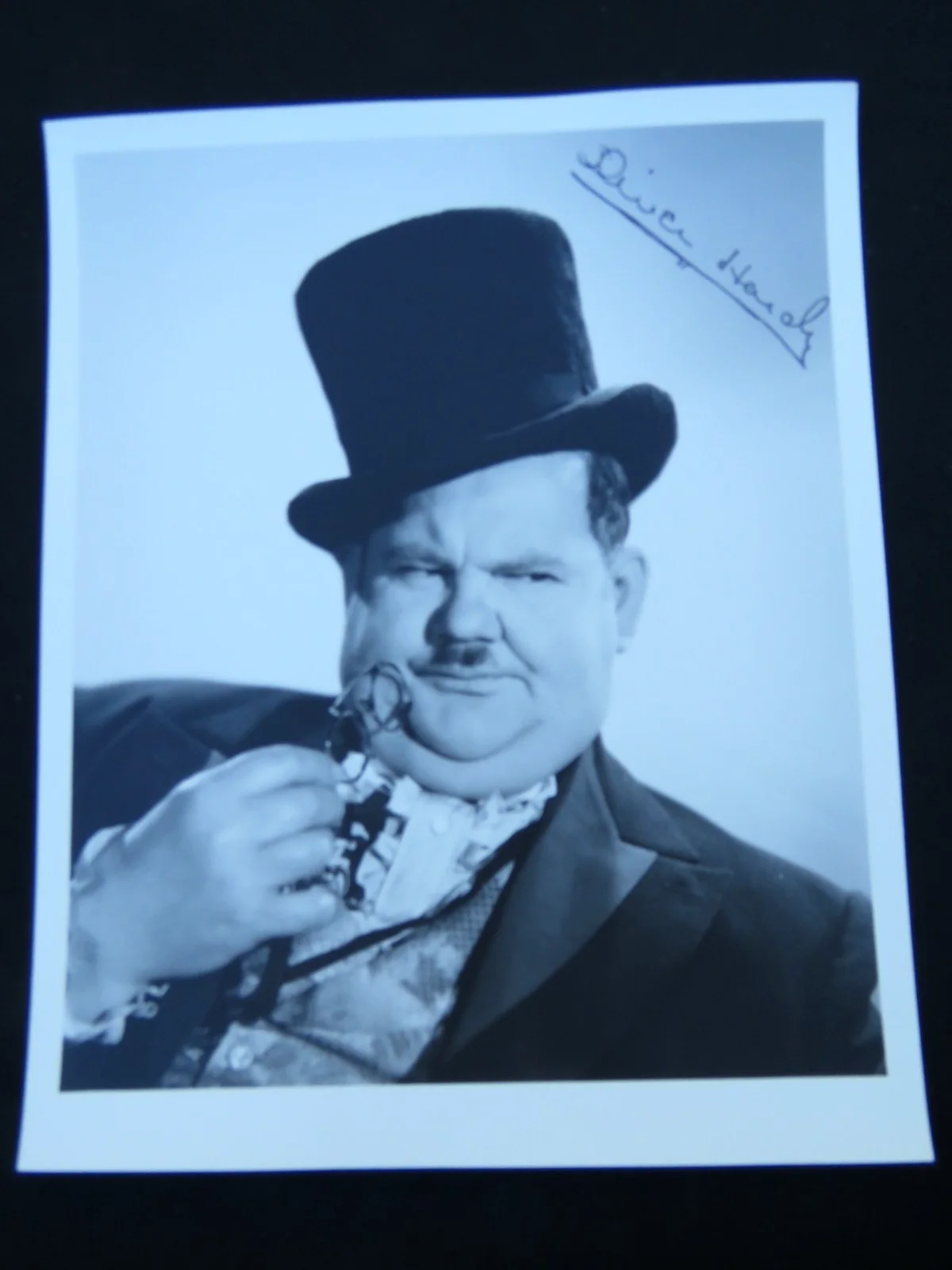 Oliver Hardy — Oliver Hardy Vintage Photo w/Stamped Signature 8" x 10" 1939