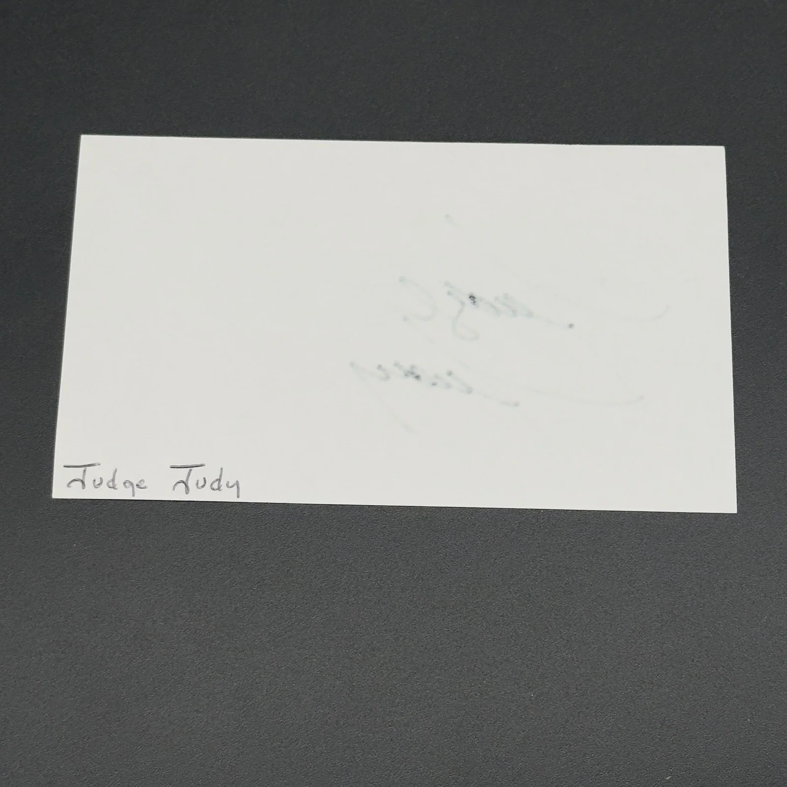 Judge Judy — Judge Judy Signed 3x5 Index Card - Legal Icon - TTM Authentic Autograph!, изображение 2