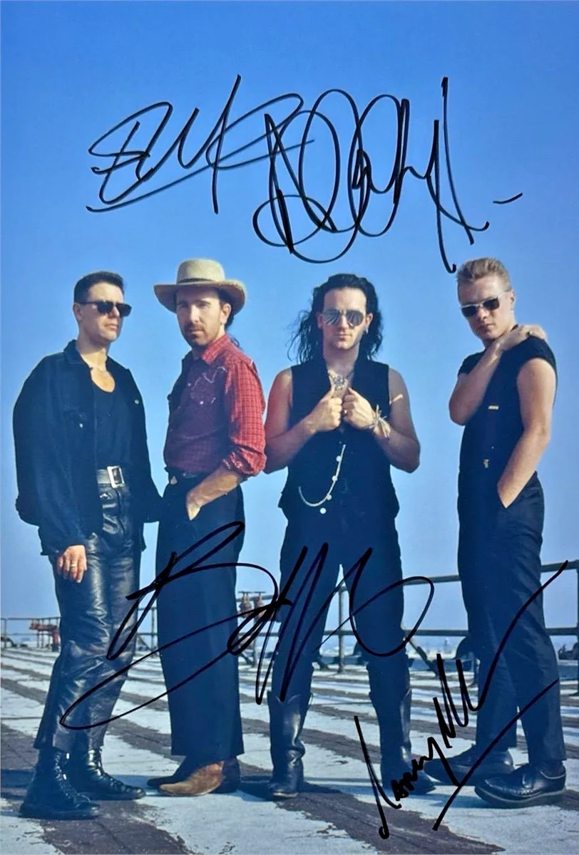 U2 Band Signed 8x11.5 Photo Bono Edge Adam Clayton Larry Mullen COA, изображение 2