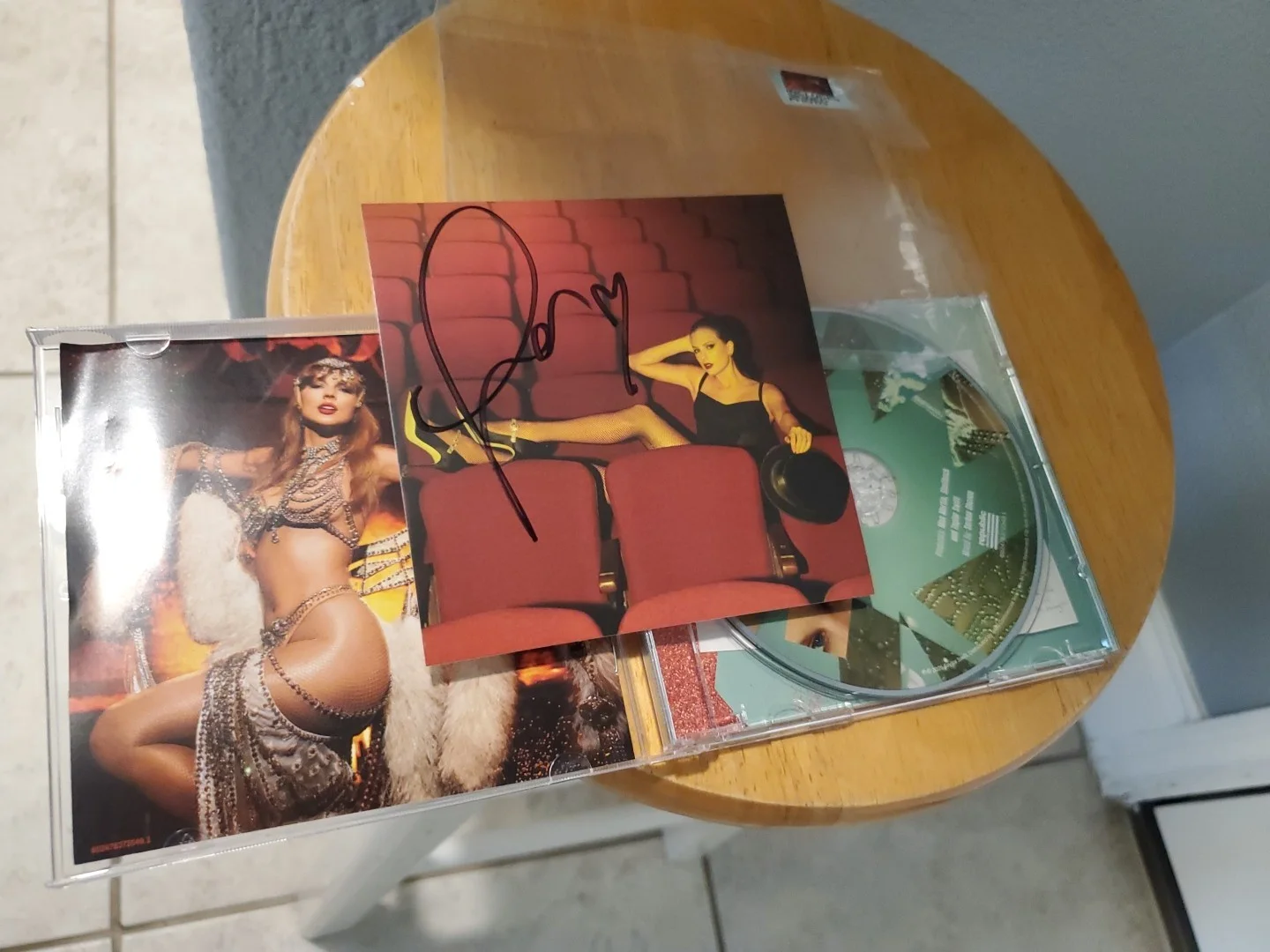 Taylor Swift TLOAS Signed CD #4, image 3