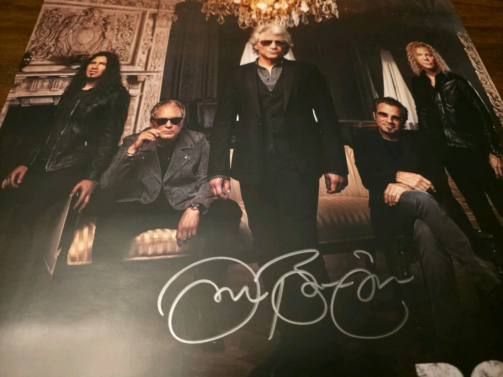 Jon Bon Jovi Signed Autographed 2020 13" x 19" Limited Poster, изображение 2