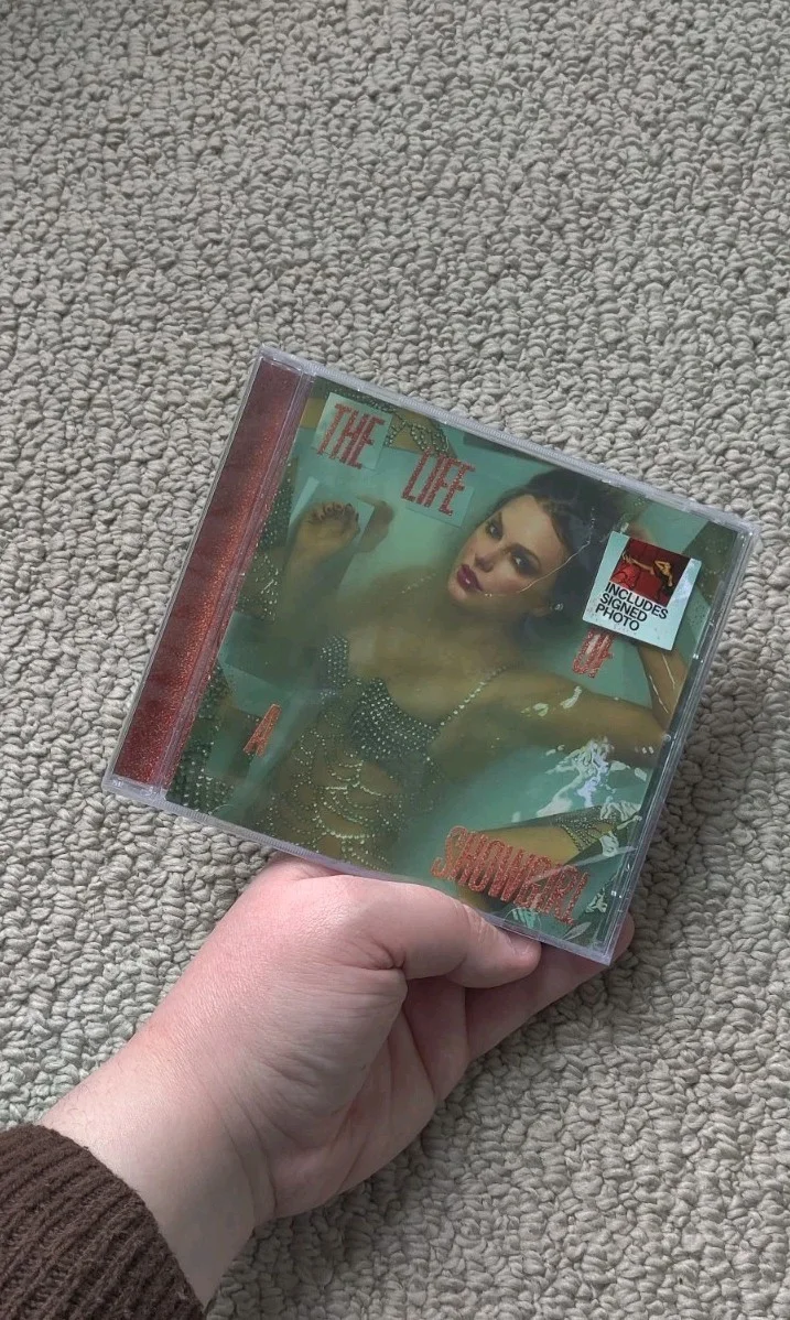 The Life of a Showgirl by Taylor Swift: Signed CD (Photo #4) SEALED/NEW!, изображение 5