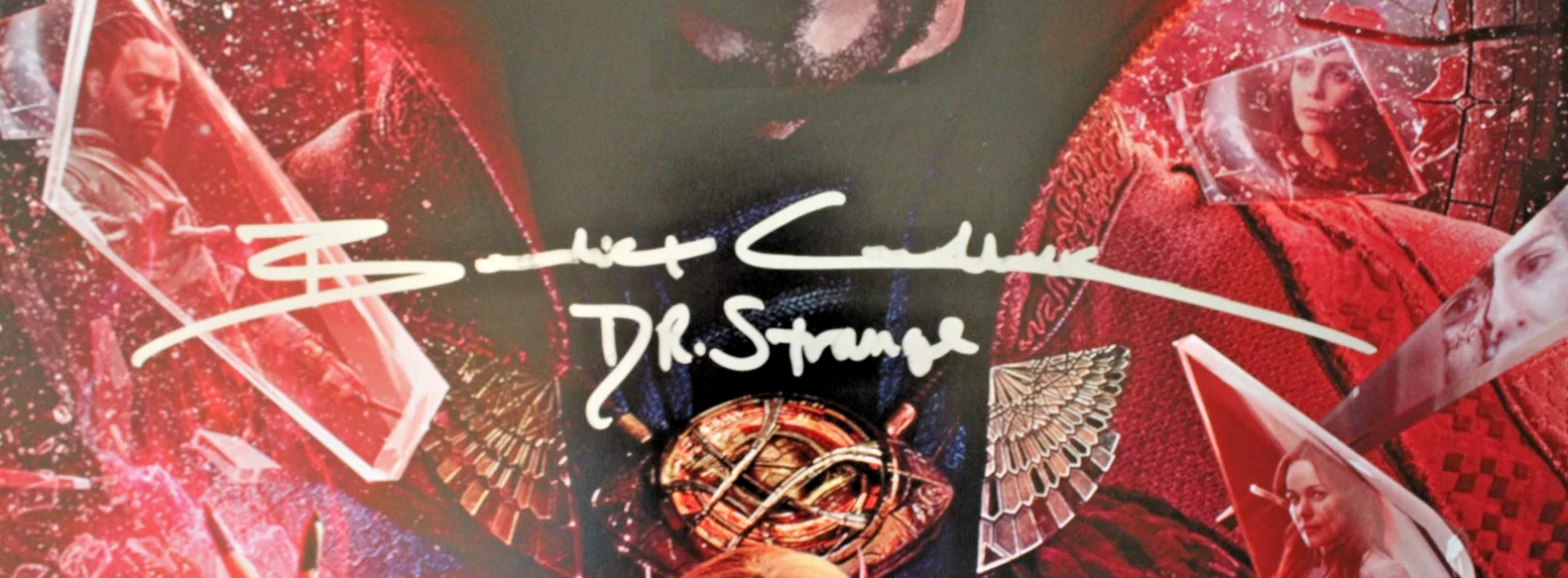 Benedict Cumberbatch, Elizabeth Olsen — Benedict Cumberbatch & Elizabeth Olsen Signed 20x30 Photo “Doctor Strange 2” COA, изображение 2