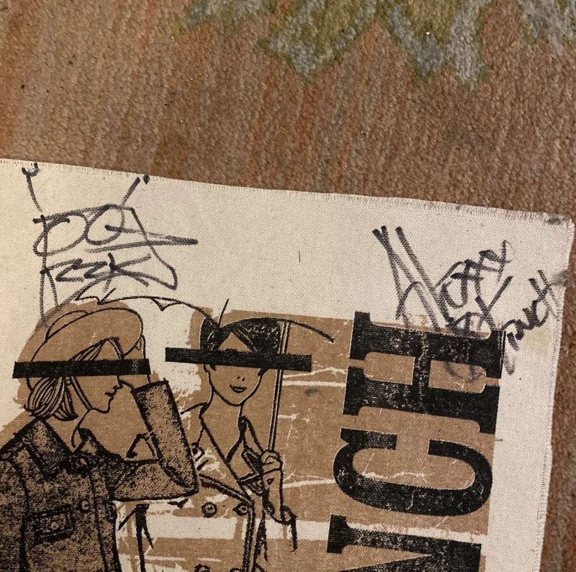 Finch Band Autographed tour poster oversized fabric patch 11x18, изображение 2