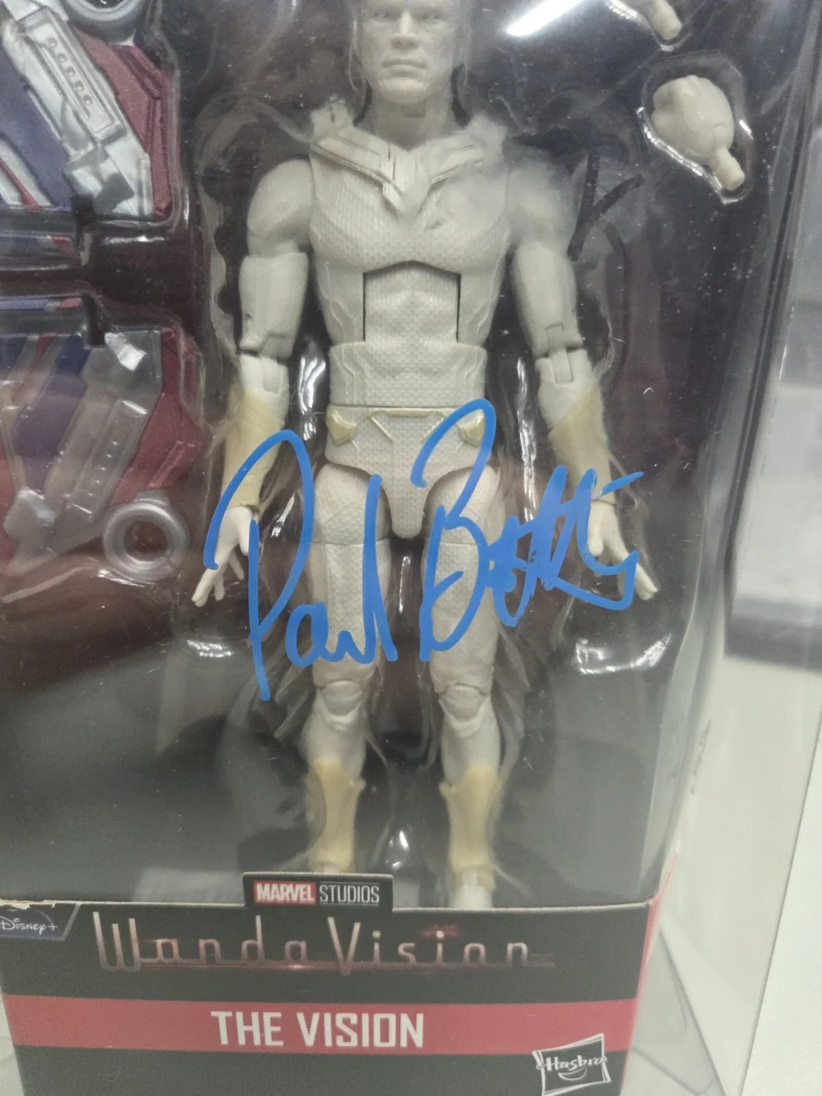 Paul Bettany Signed Vision Action Figure Jsa *Read Description* Flaw, image 2