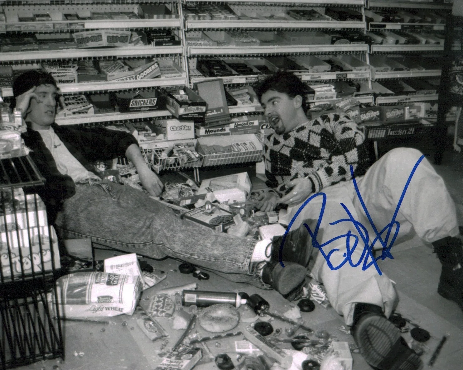 Brian O'Halloran — Brian O'Halloran Clerks 8x10 Signed Photo JSA Certified Autograph