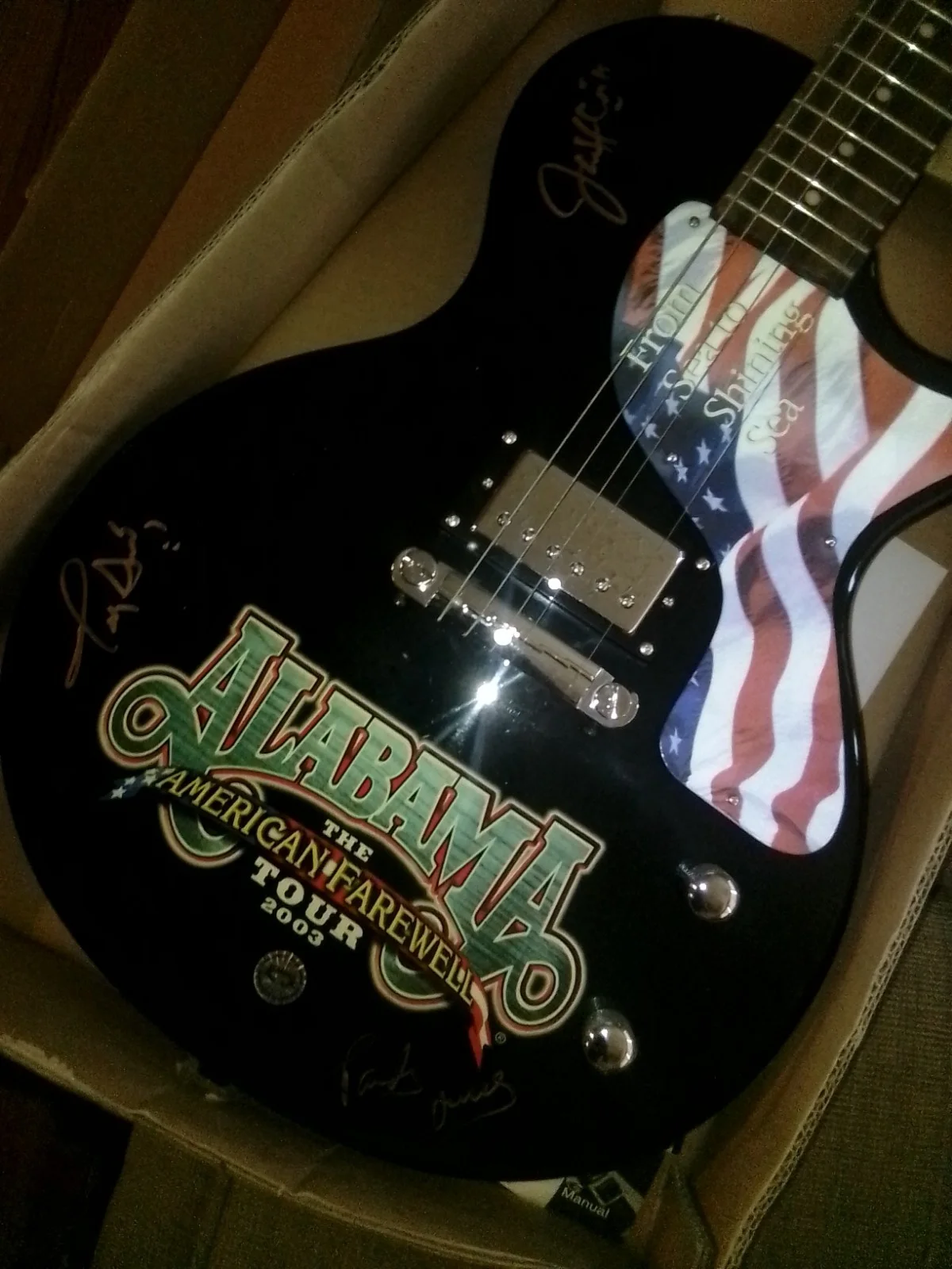 ALABAMA AMERICAN FAREWELL TOUR 2003 AUTOGRAPHED EPIPHONEGUITAR w/ Case, image 2