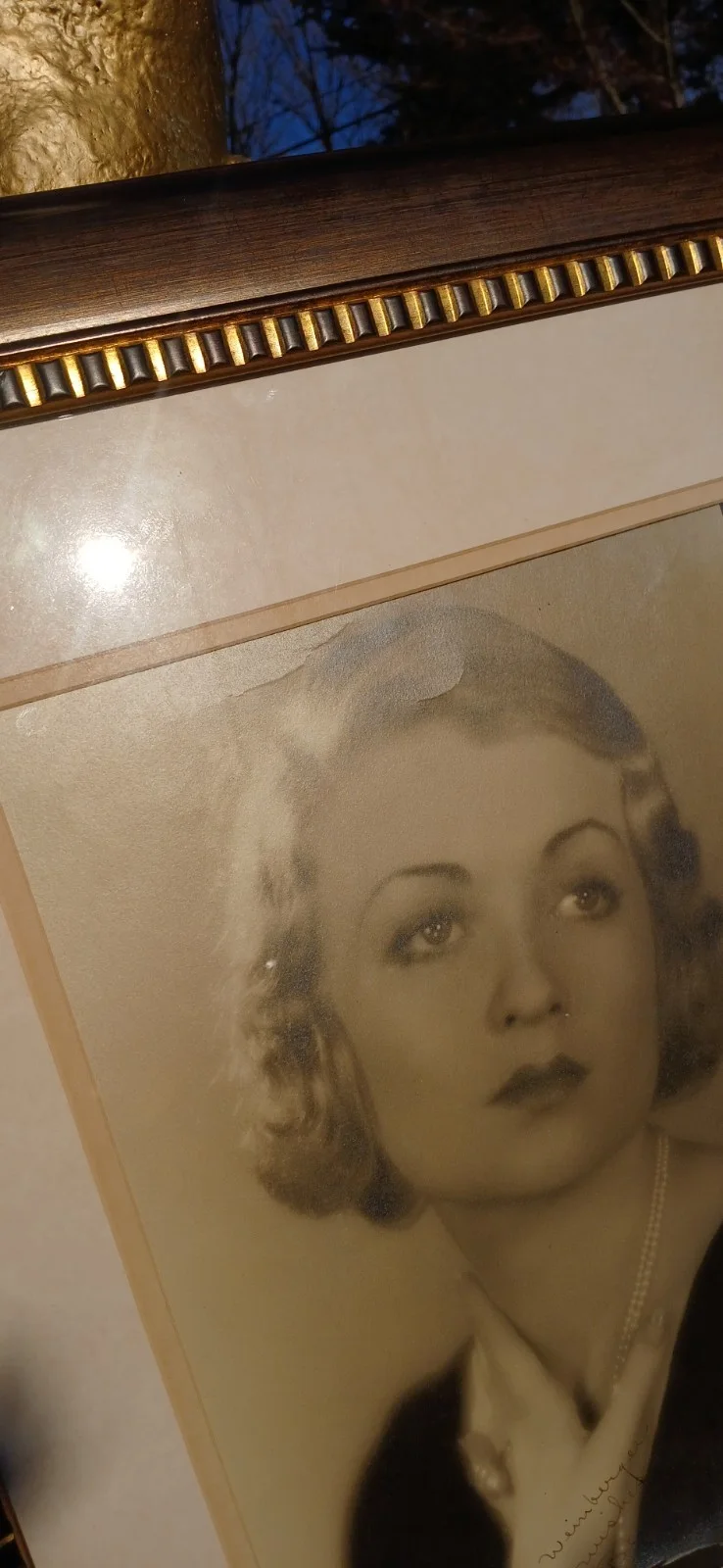 Constance Bennett — Constance Bennett Signed Large Framed Matted Photo, image 2