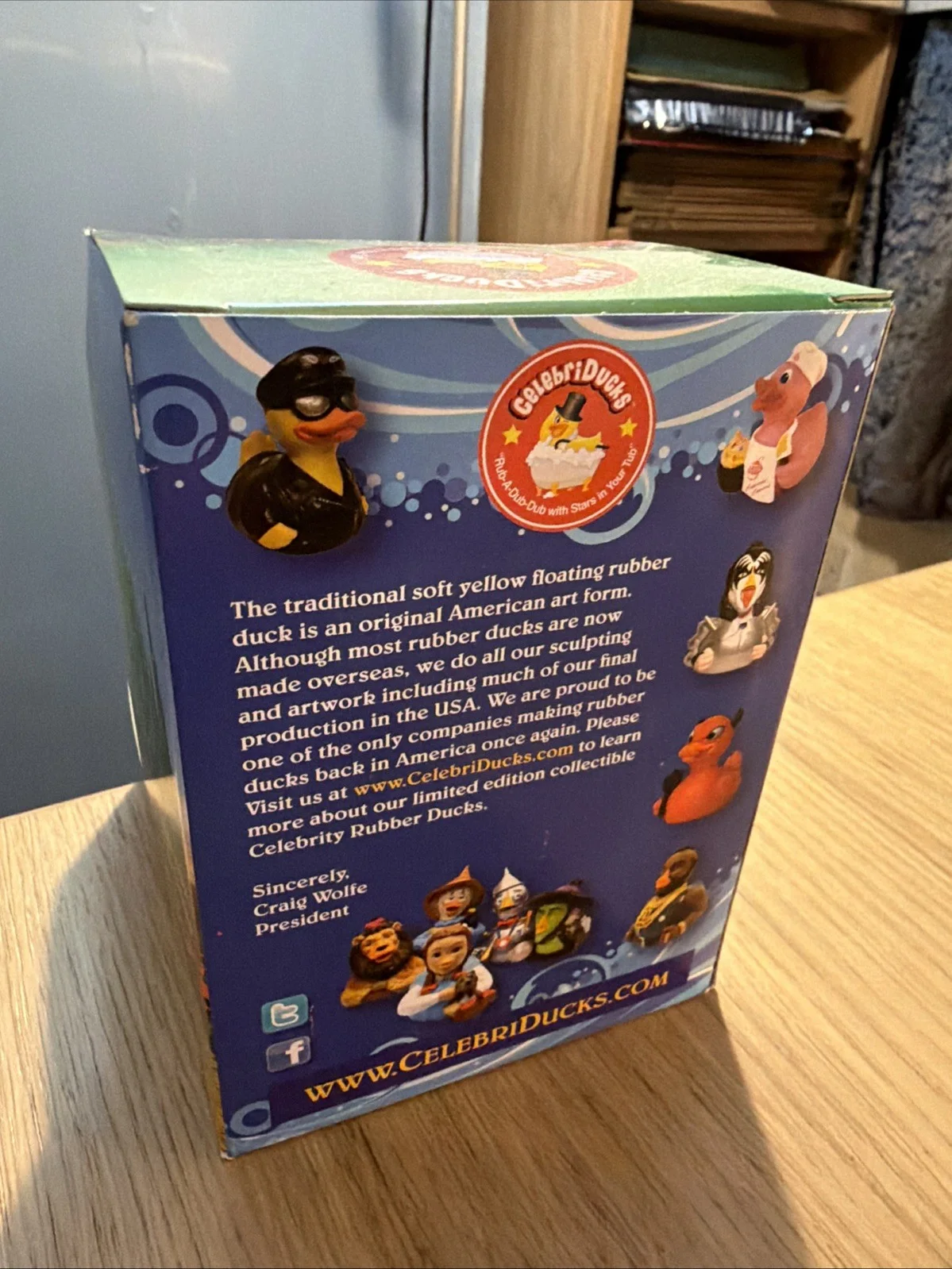 Wizard of Oz: Limited Edition New In Box rubber duck collectable, изображение 3