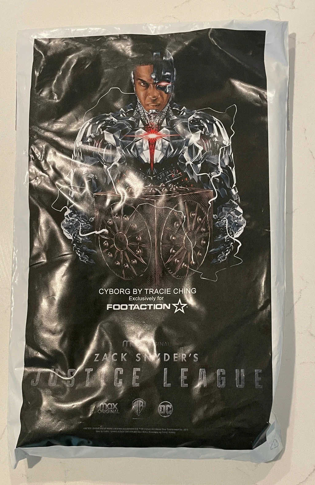 Zack Snyder — Zack Snyder Justice League Autographed T-Shirts, image 3