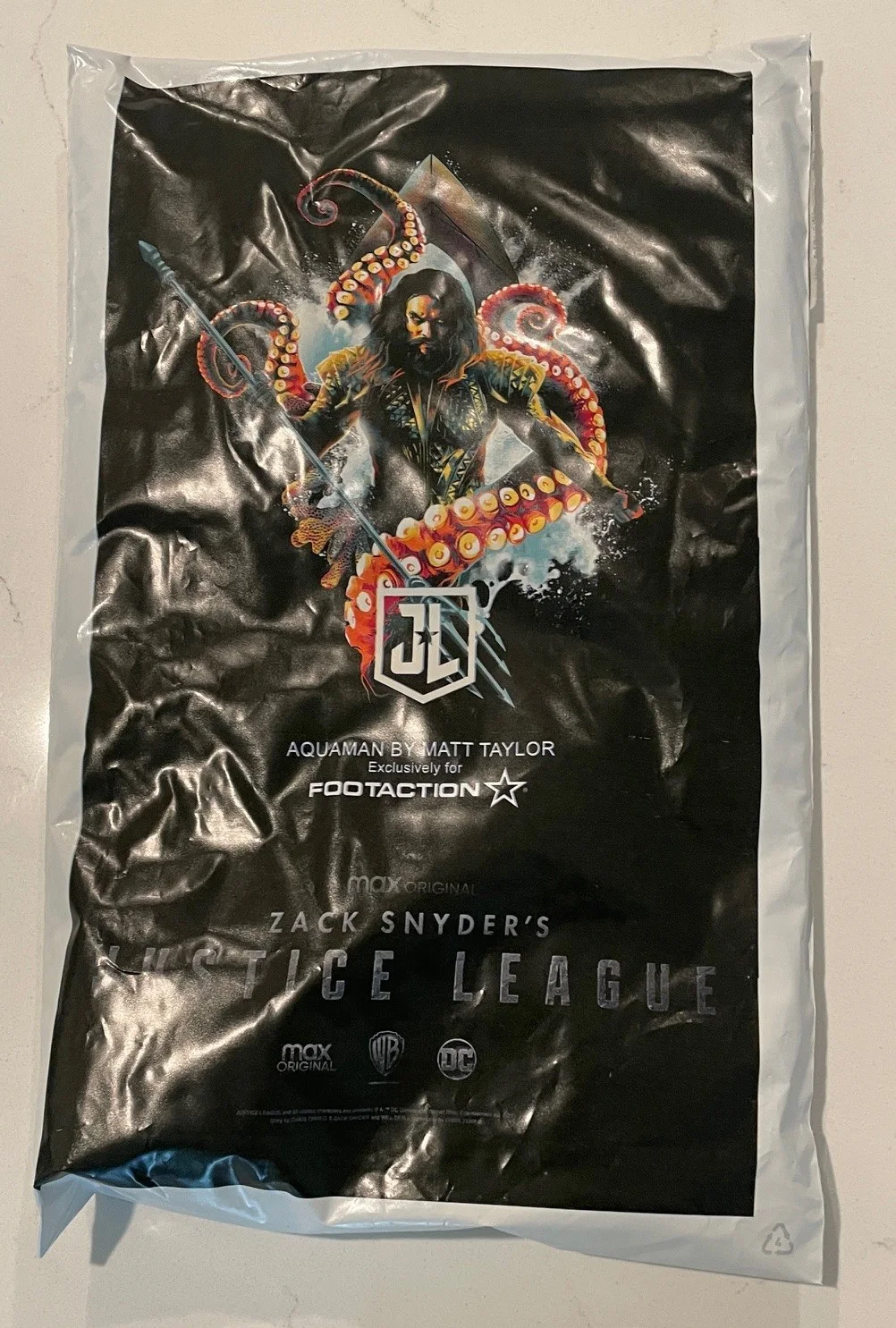 Zack Snyder — Zack Snyder Justice League Autographed T-Shirts, image 5
