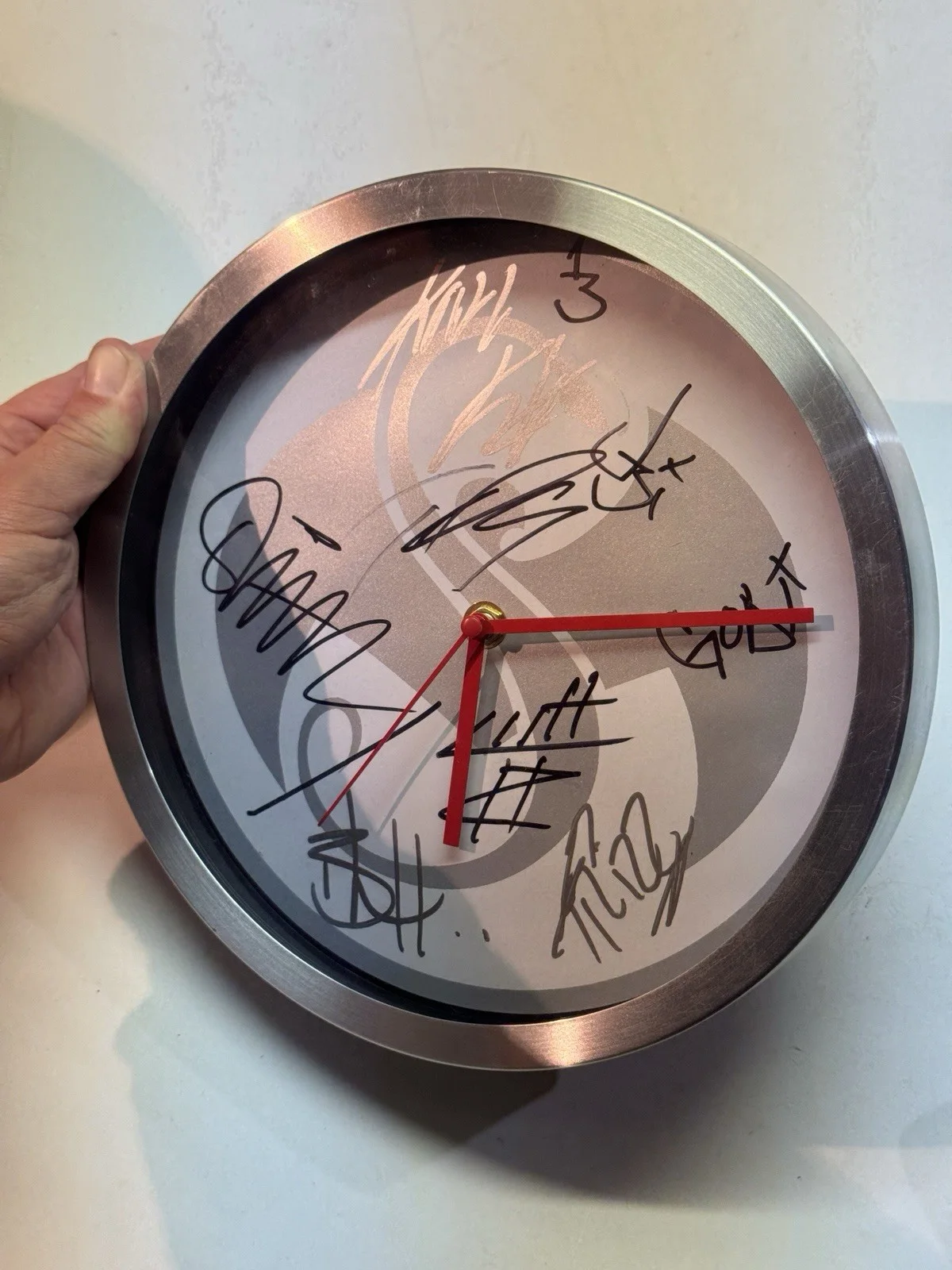 Tech N9ne Strange Music Clock Autographed - BLH, Kurt Calhoun, Krizz Kaliko.., изображение 2