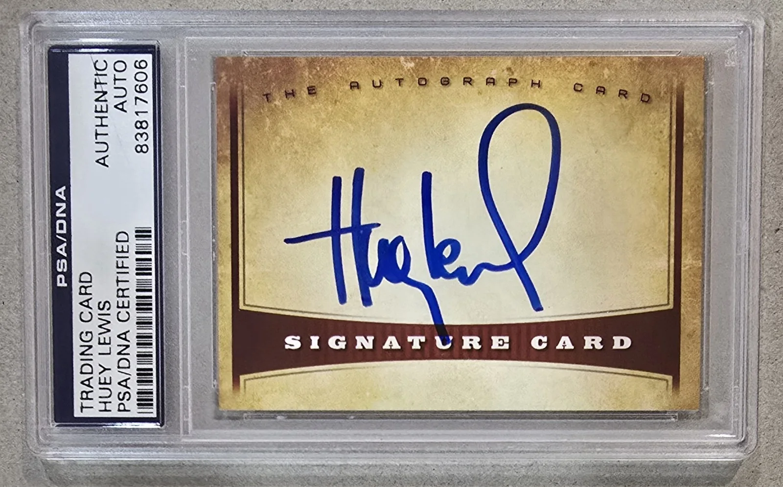 HUEY LEWIS Signed Trading Card PSA/DNA Auto Autograph PSA Musician and The News, изображение 2