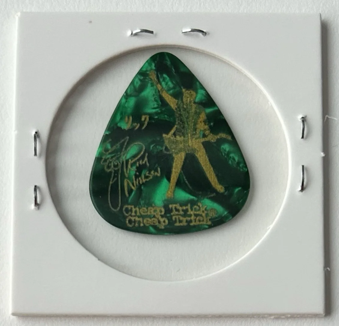 Cheap Trick - Rick Nielsen Tour Guitar Pick - We're All Alright - Green Pearl, изображение 2