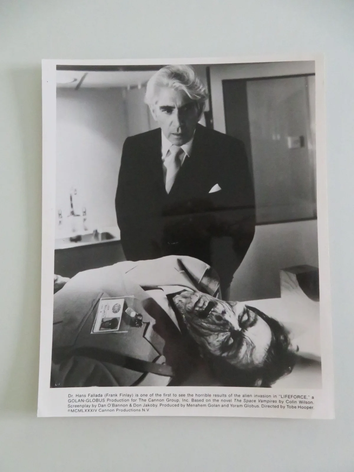 LIFEFORCE MOVIE STILL PHOTO LOT OF 4 CANNON PETER FIRTH FRANK FINLAY 1985, изображение 4