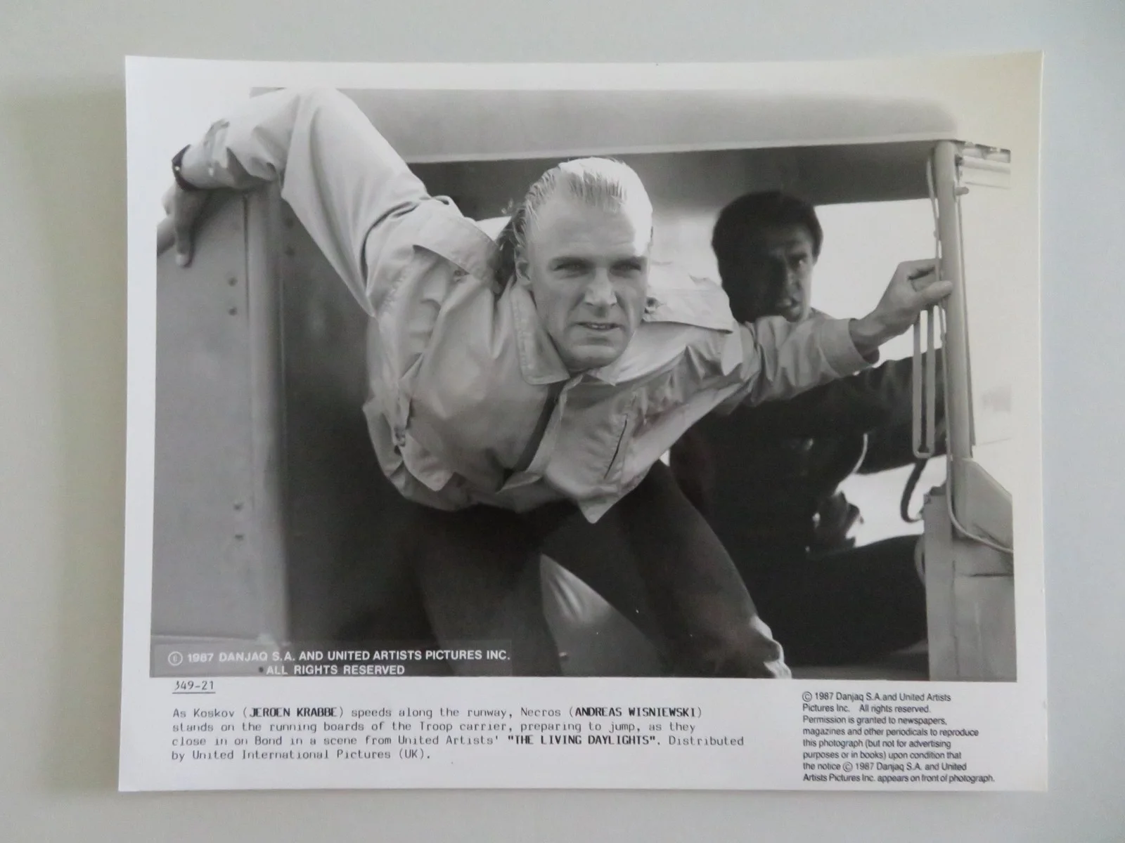 THE LIVING DAYLIGHTS - C MOVIE STILL PHOTO LOT OF 3 JAMES BOND 007 DALTON 1987, изображение 5