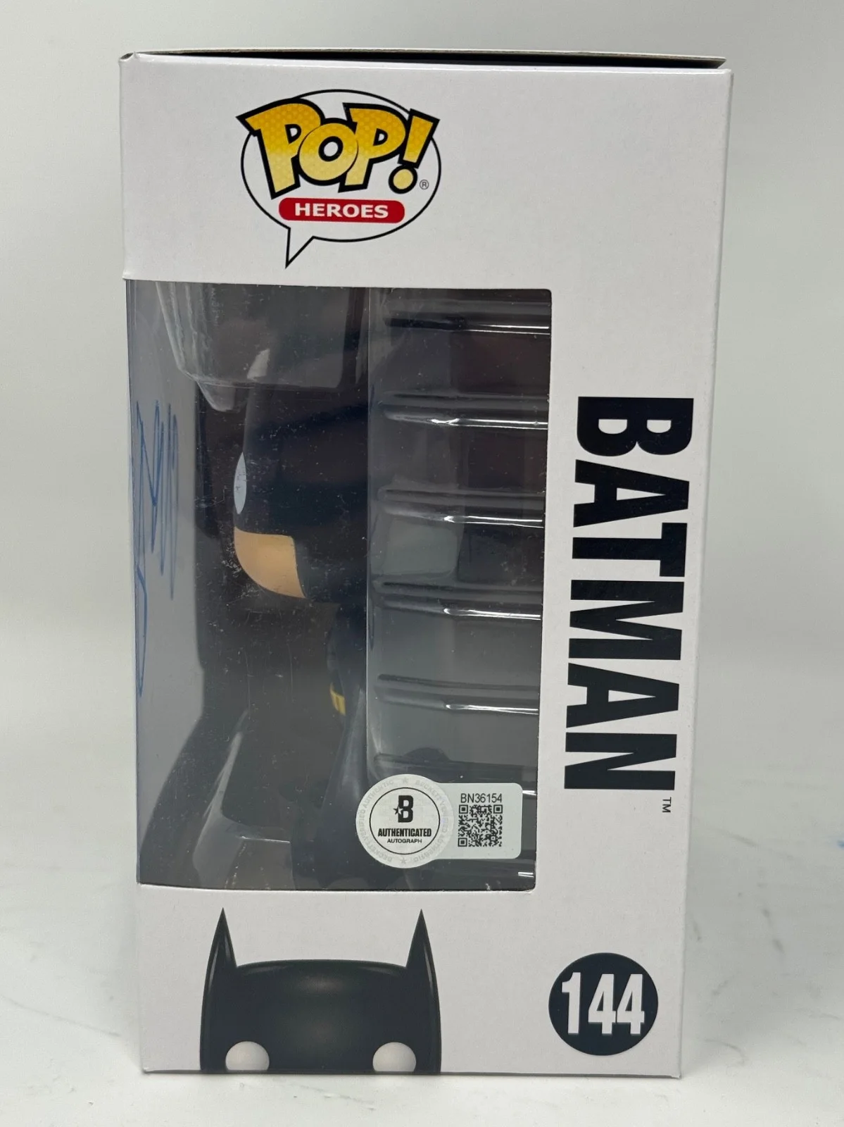 Christian Bale — Christian Bale Signed Batman Funko Pop 144 The Dark Knight Autograph Beckett COA, изображение 5